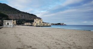 Palermo - Mondello spiaggia